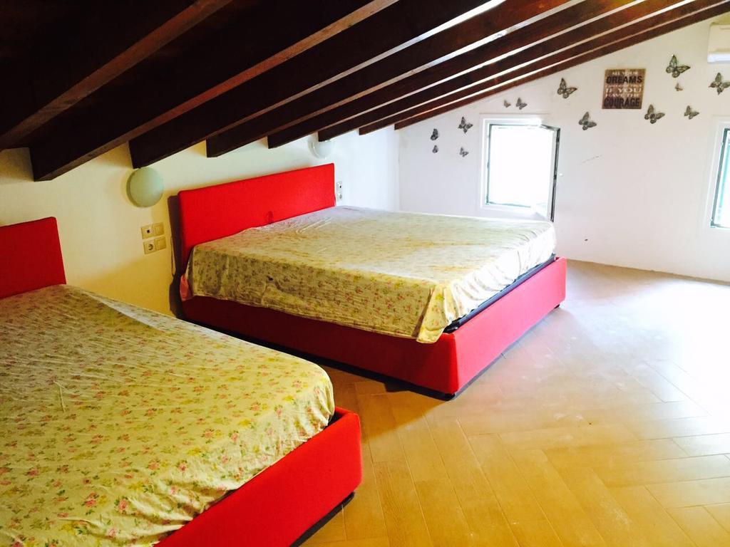 Brigida'S Apartments Ýpsos Buitenkant foto